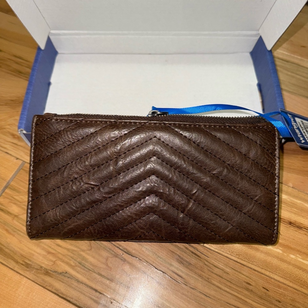 Wrangler Brown women’s wallet - Picture 2 of 4